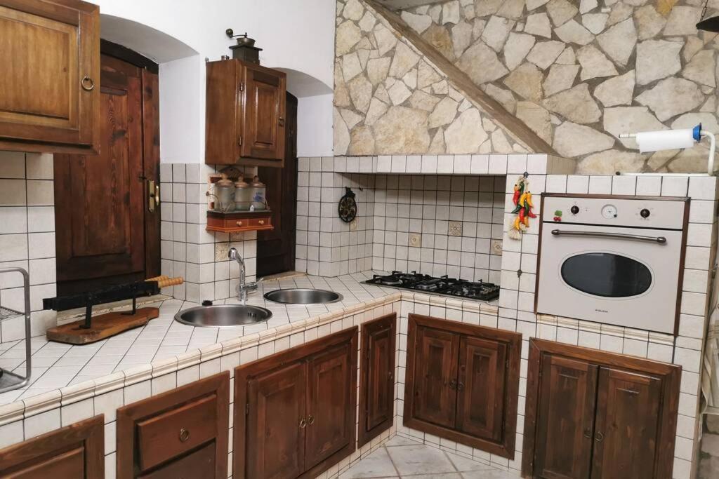 Vila Dimora Palombo Bassiano Exteriér fotografie